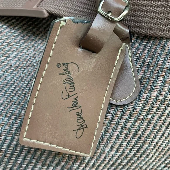 Diane Von Furstenberg Weekender Bag - Picture 11 of 13